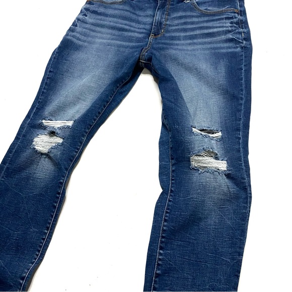 Buckle Black Women’s Distressed Denim Medium Wash Stretch Mom Jeans Size 33x30 - Picture 4 of 14